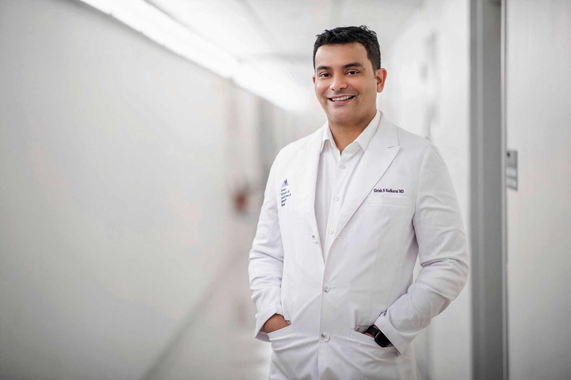 Girish Nadkarni Headshot