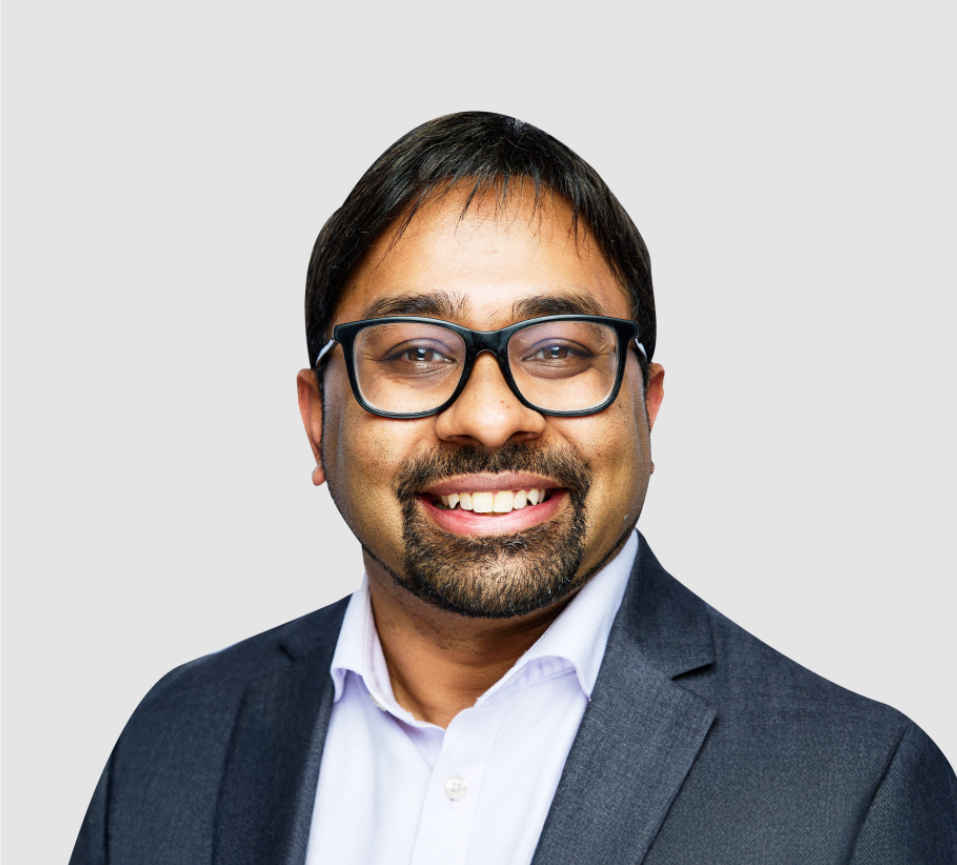 shekar headshot-1 shekar headshot-1